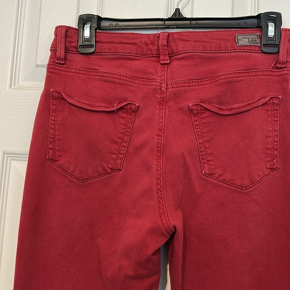 Lee Riders Red Jeans - Picture 4 of 4